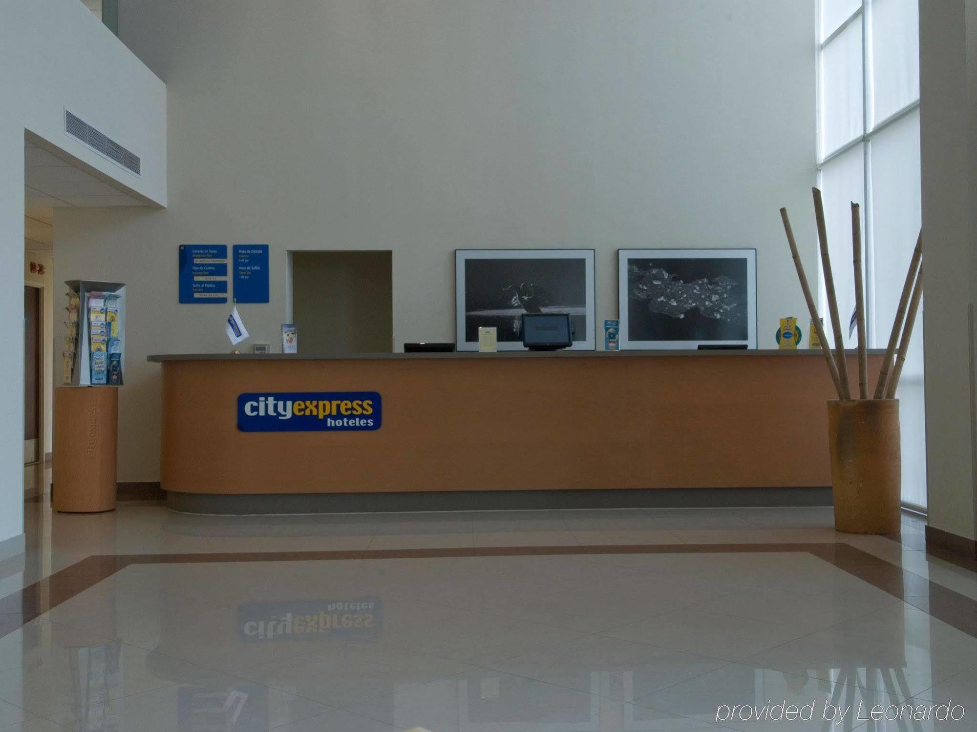 City Express Coatzacoalcos Zewnętrze zdjęcie